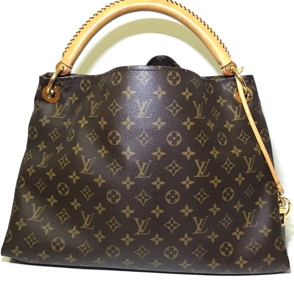 Louis Vuitton Monogram Atsy Shoulderbag